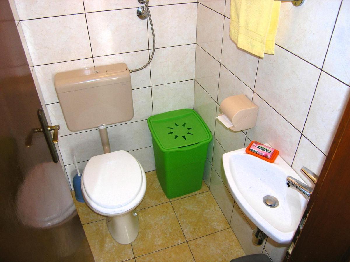 Apartments Natasa Krk Town Zewnętrze zdjęcie