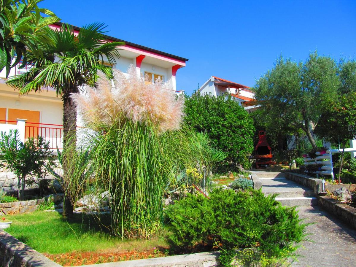 Apartments Natasa Krk Town Zewnętrze zdjęcie