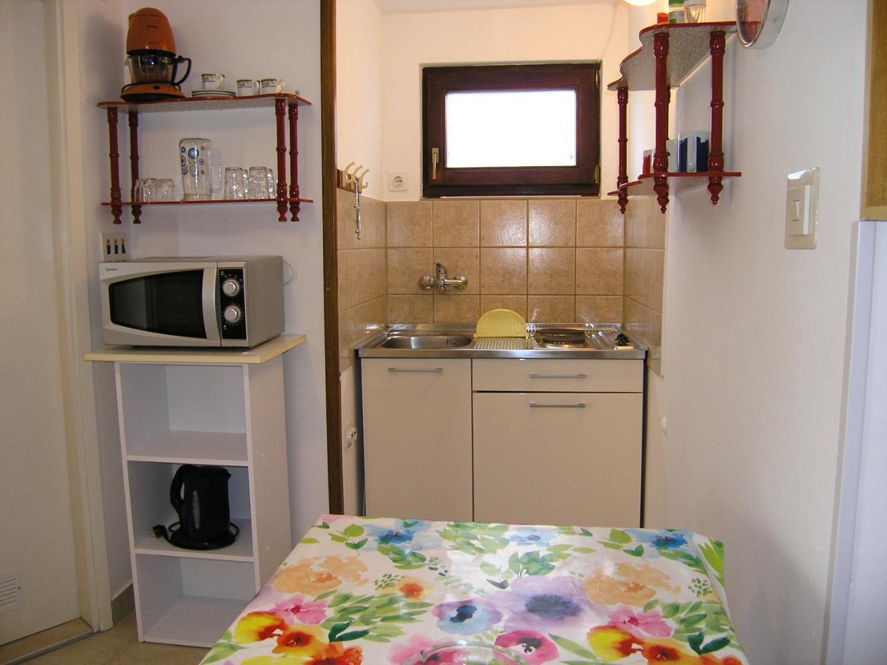 Apartments Natasa Krk Town Zewnętrze zdjęcie